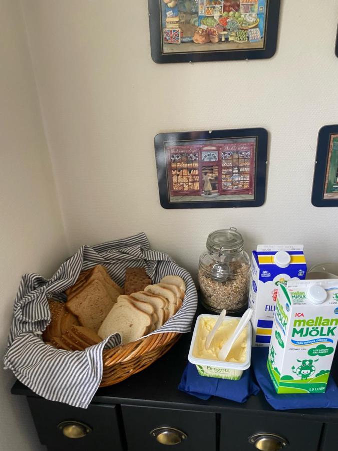 Ankis Bed And Brekfast, Виммербю Экстерьер фото
